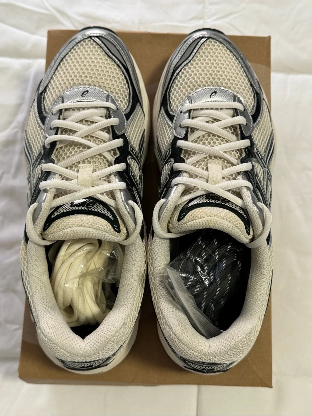 Kith Asics GT-2160 Cream Scarab 2023
